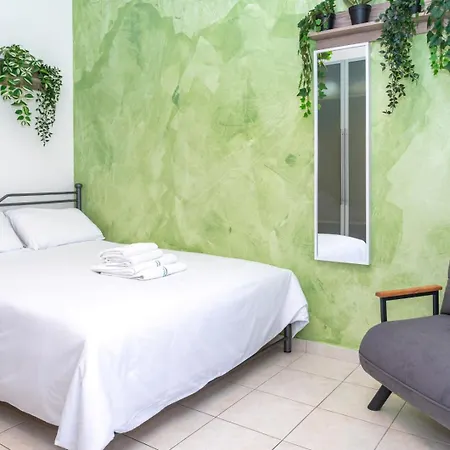 Apartment Kosmos Sercvice Beautiful 2 With Additional Cost Parking Thessaloniki